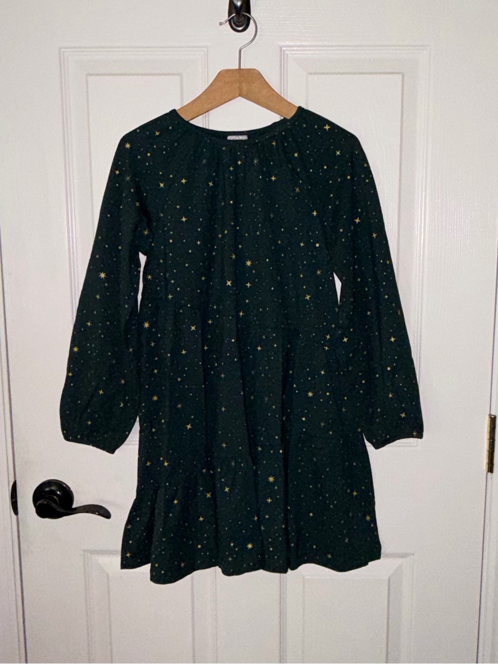 Hanna Andersson Green Tiered Holiday Sparkle Star Dress ✨🎄🆕 - Picture 2 of 10
